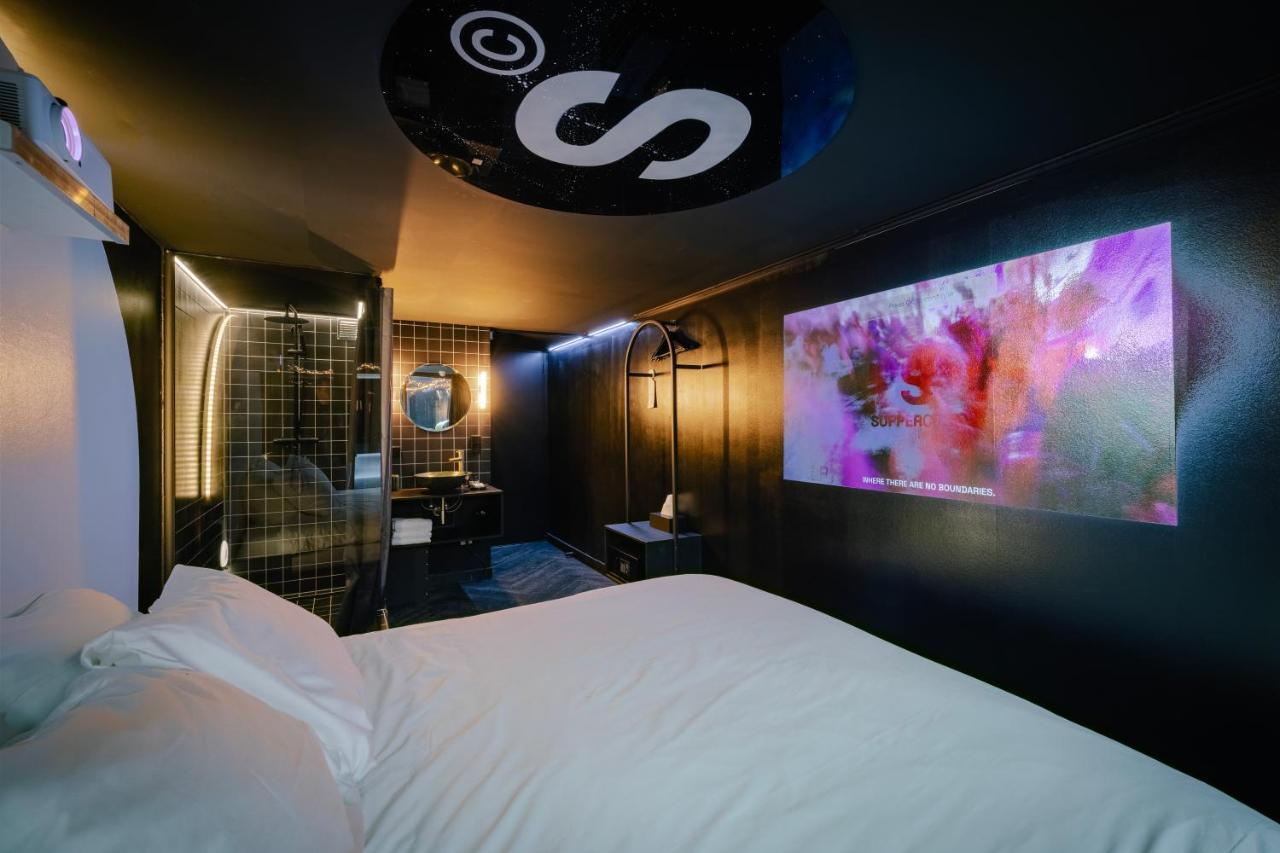 Supper Hotel Amsterdam Bagian luar foto