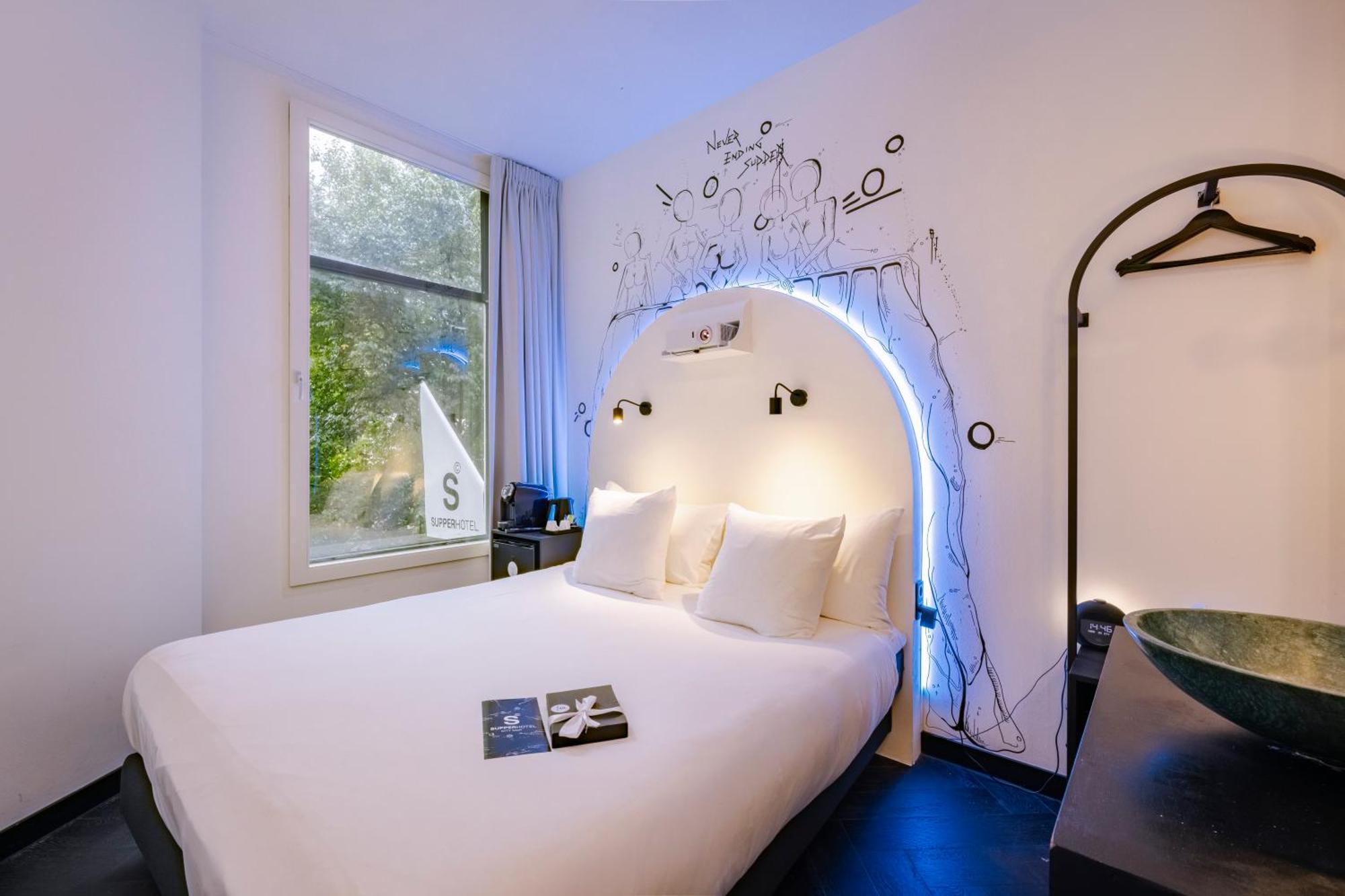 Supper Hotel Amsterdam Bagian luar foto