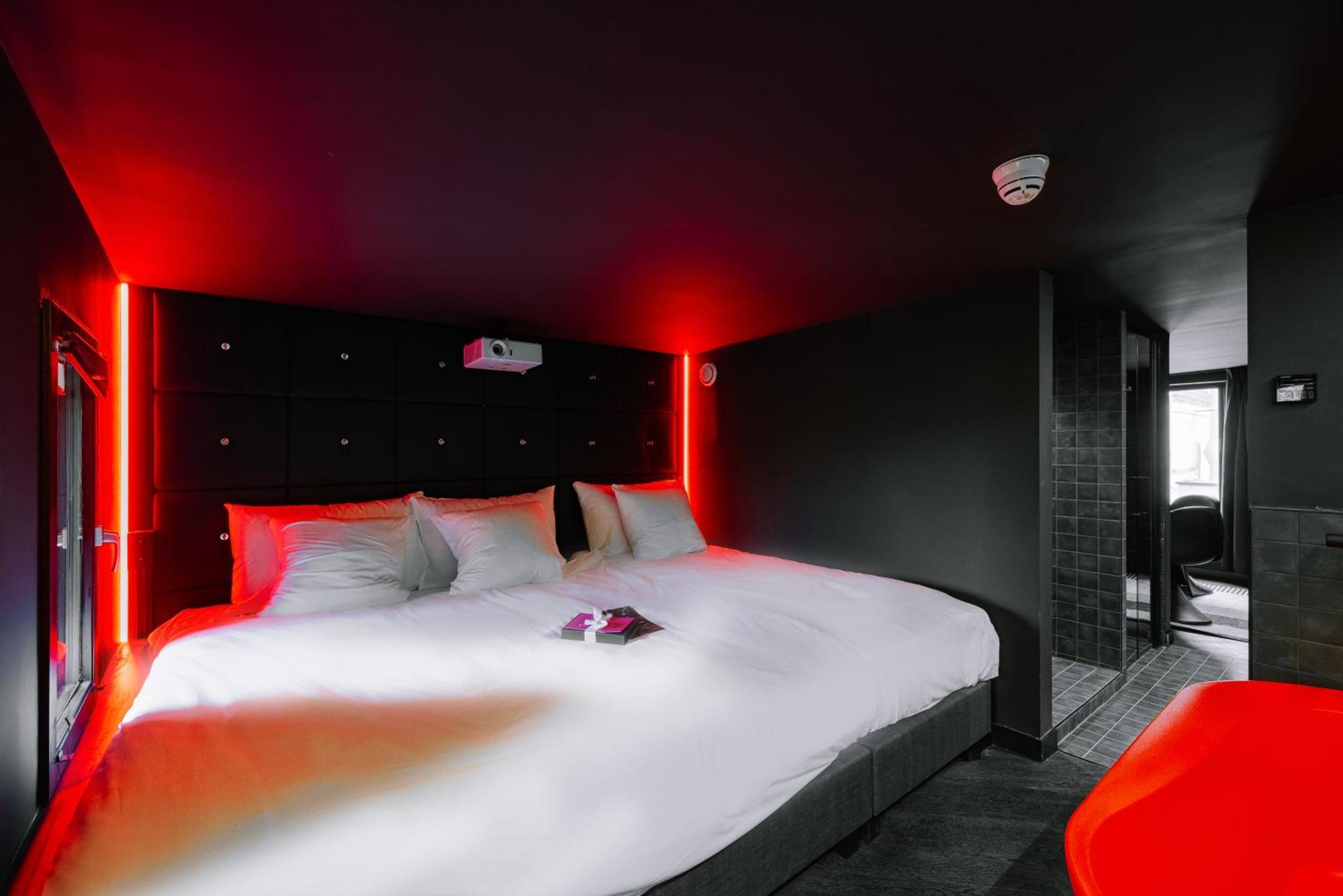 Supper Hotel Amsterdam Bagian luar foto