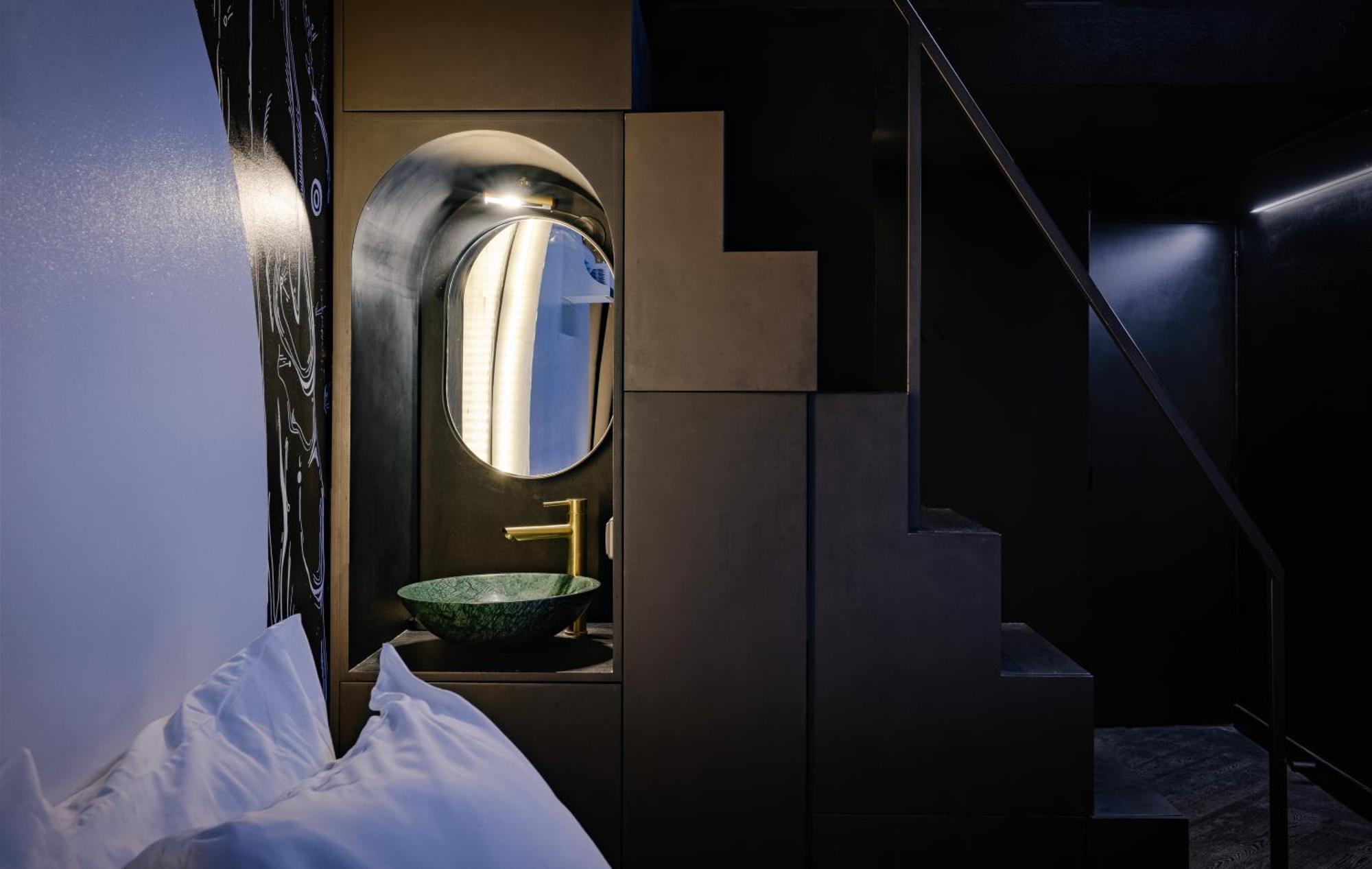 Supper Hotel Amsterdam Bagian luar foto